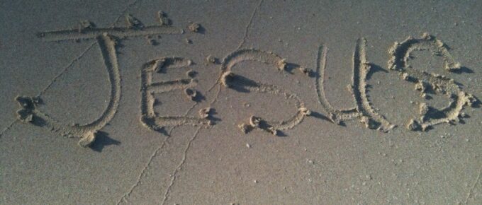 Warning on old world maps