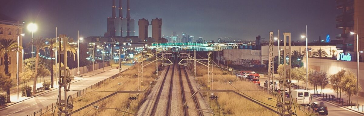 picture of train tracks on The Things Which I Say